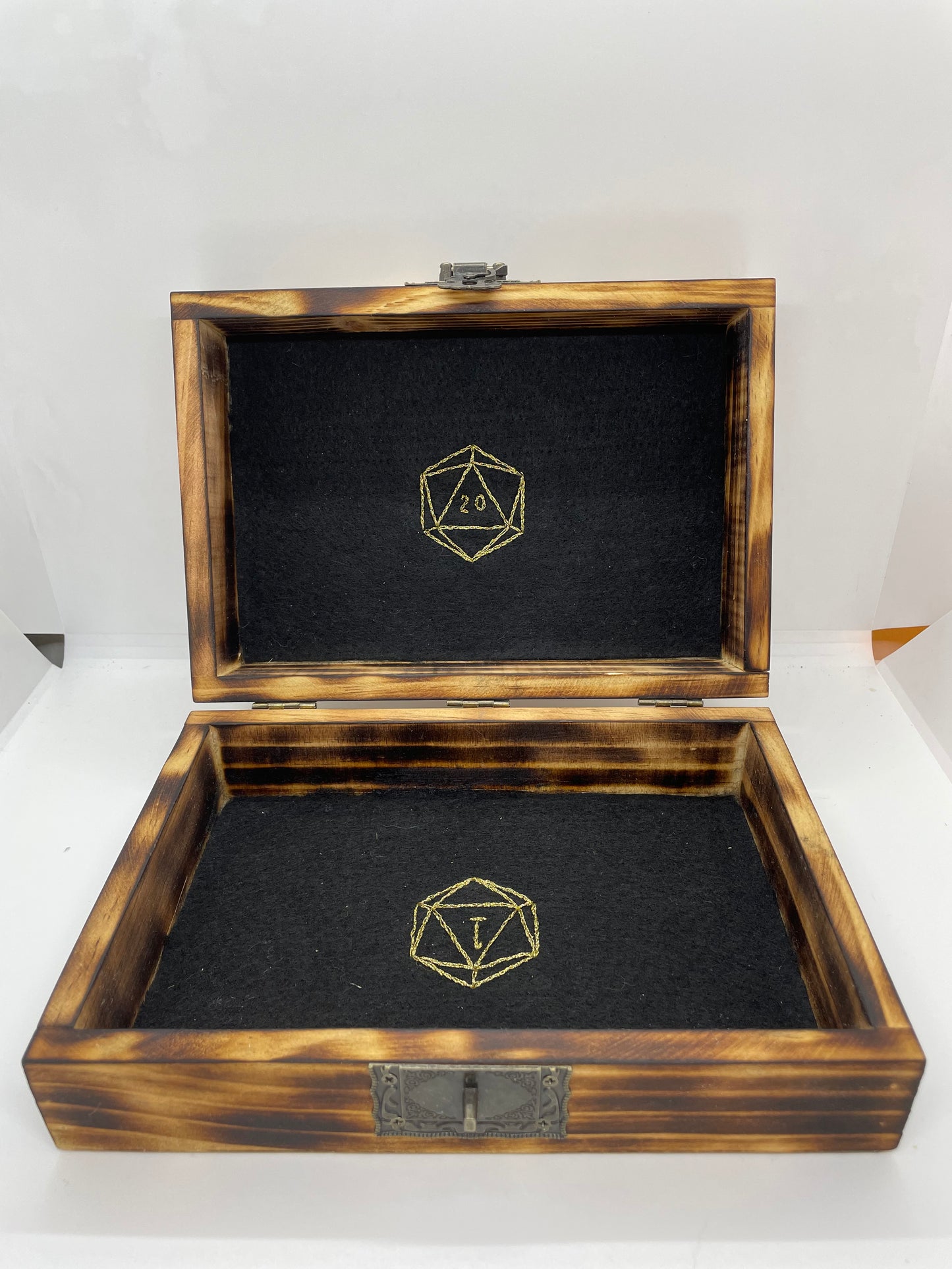 Small Dice Box